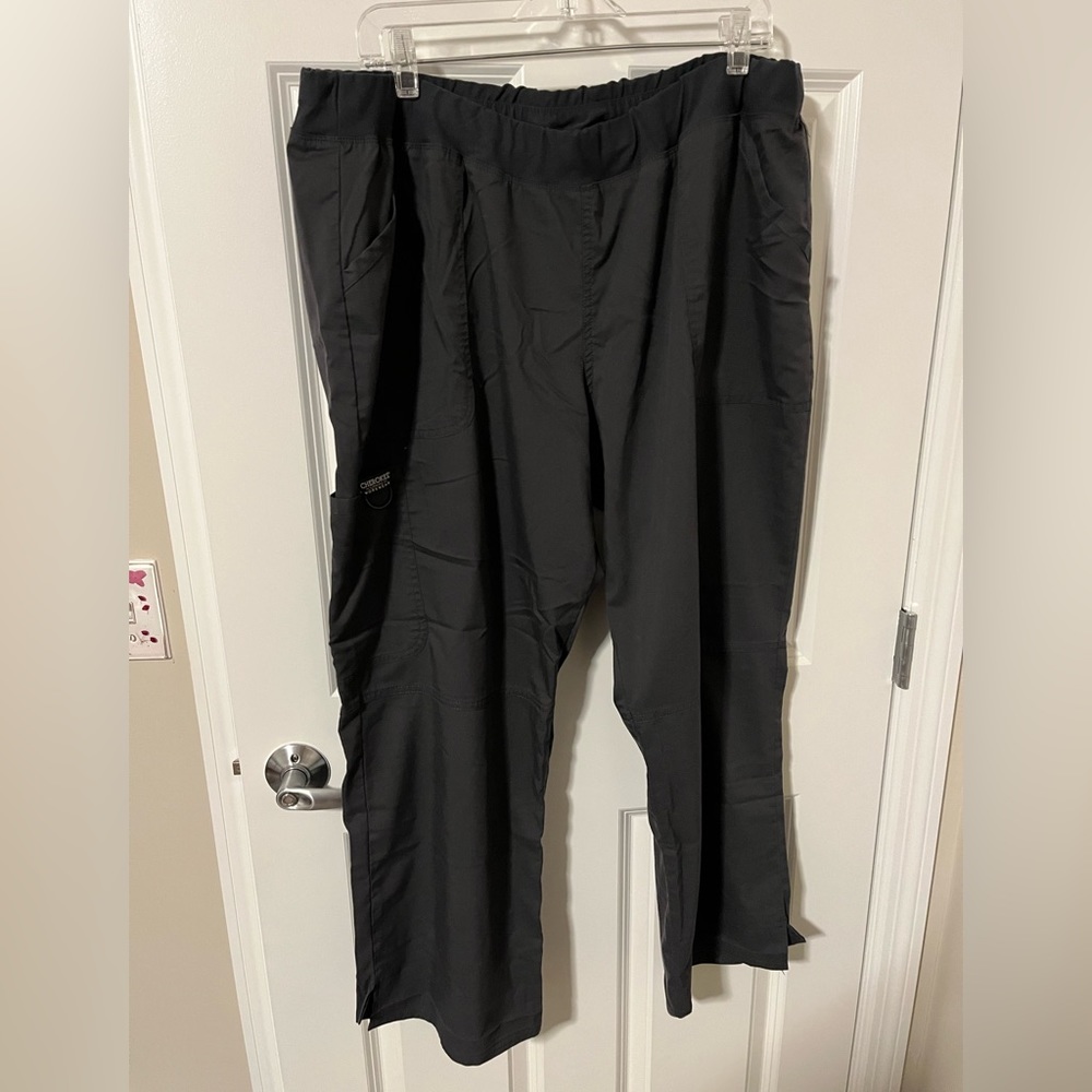 Scrub pants